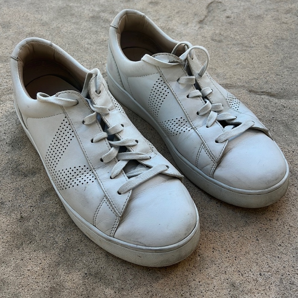 💚Vionic Honey White Leather Casual Sneakers Women's Size 6